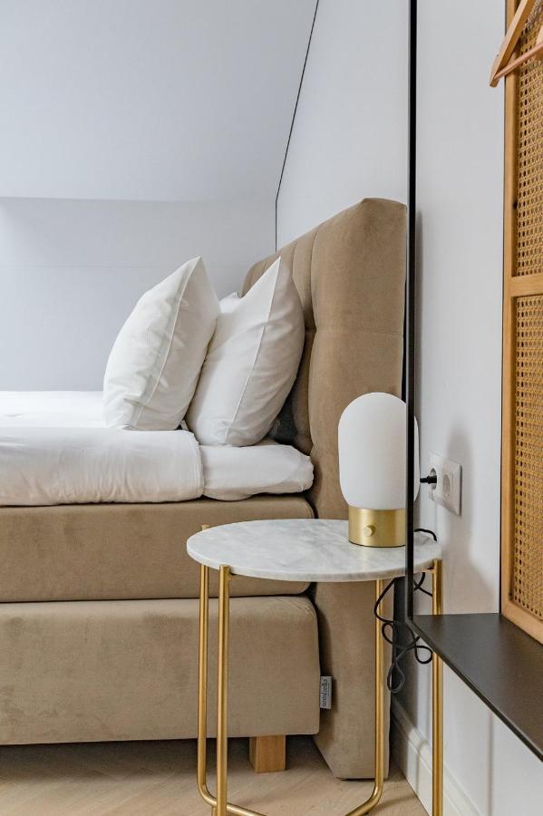 Grand Crown Aparthotel VNO Eksteriør bilde