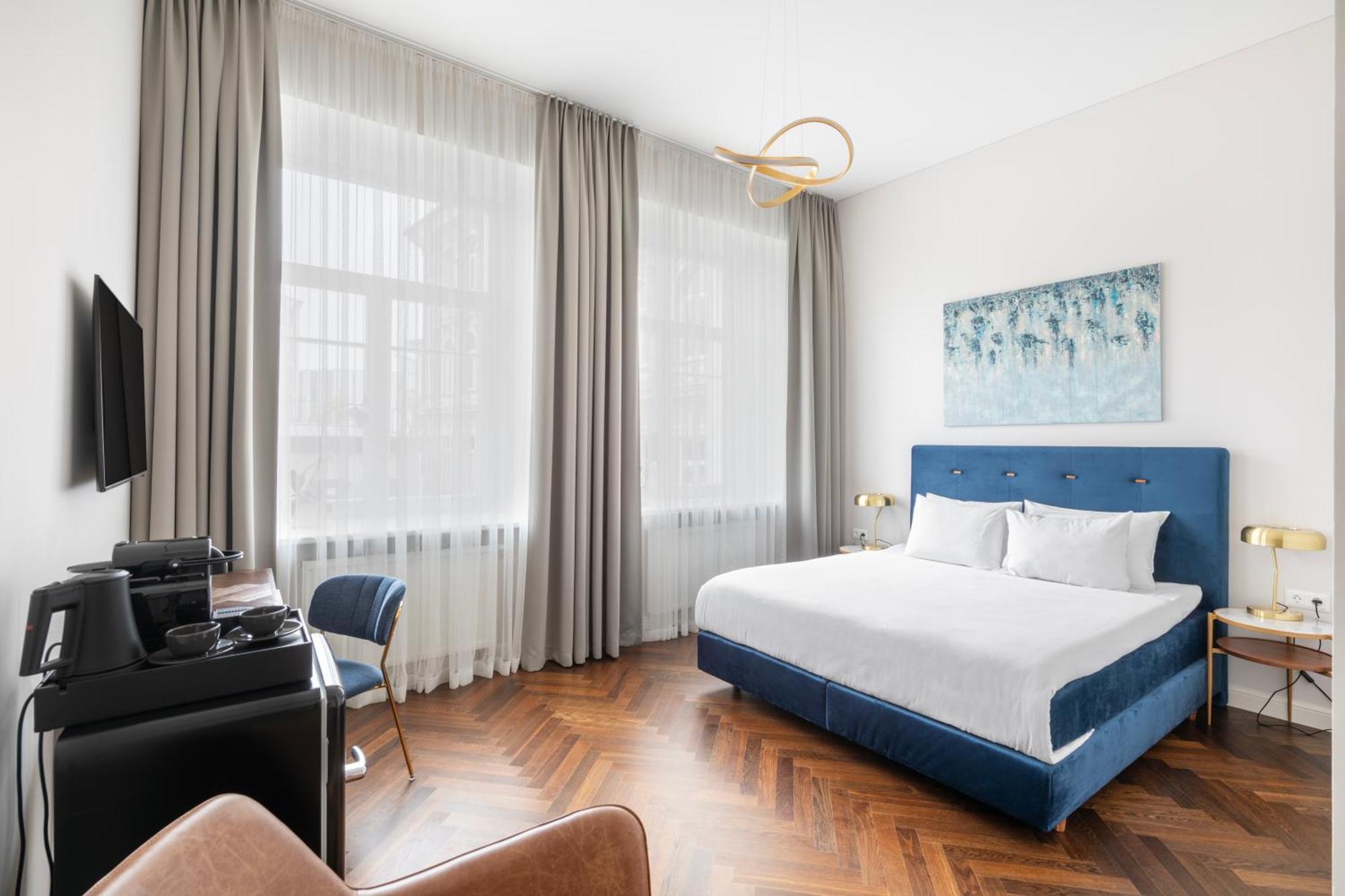 Grand Crown Aparthotel VNO Eksteriør bilde