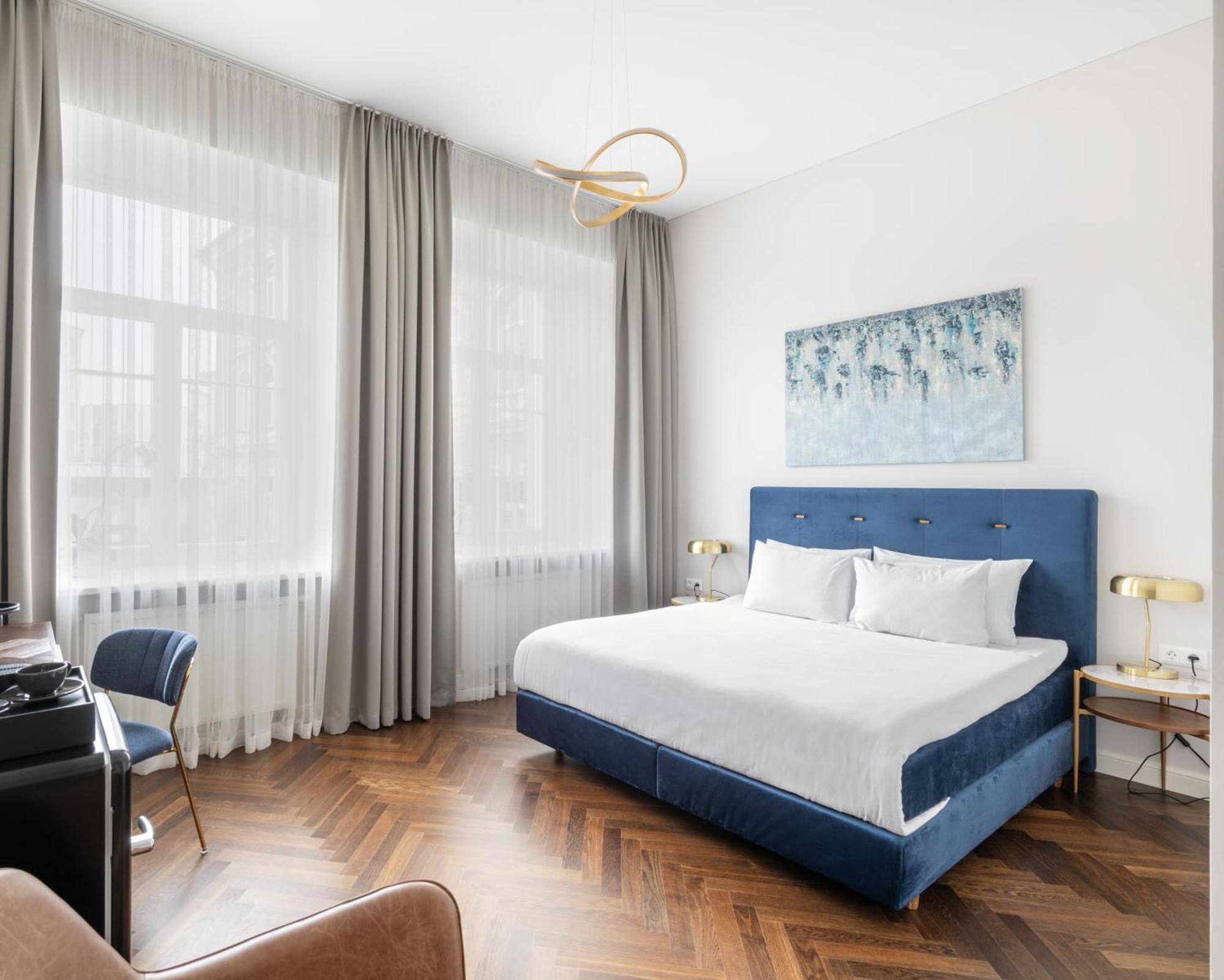 Grand Crown Aparthotel VNO Eksteriør bilde